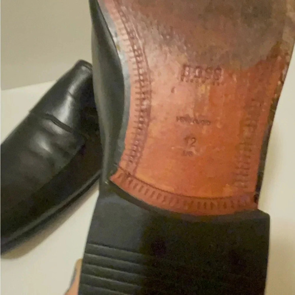 Boss Hugo beautiful soft leather shose - Picture 13 of 15